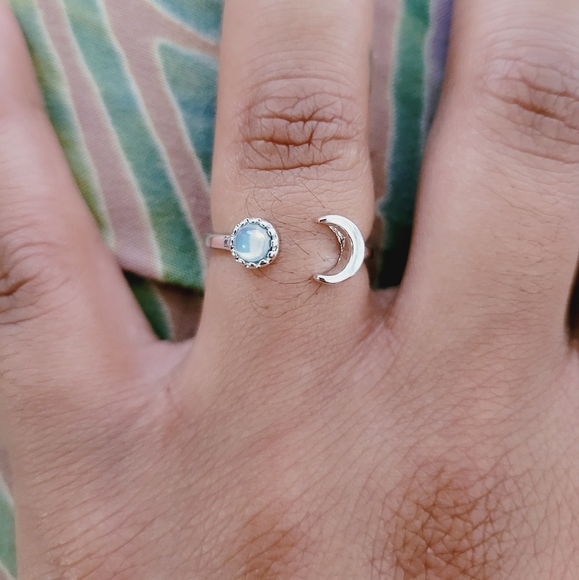 Silver Minimalist Stackable Rings - Picture 4 of 8